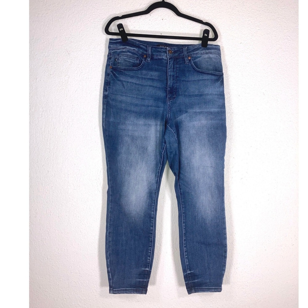 Judy Blue Womens 18W Skinny Fit High Rise Medium Wash Jeans JB88525 DK-CO
